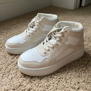 New/unworn white/cream high-top sneakers, size 10